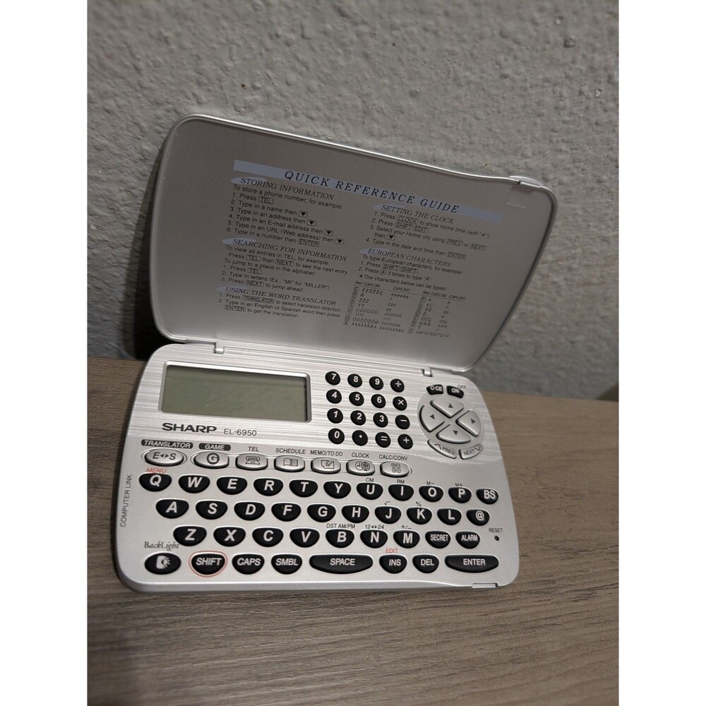 Sharp EL-6950 Electronic Organizer Calculator 3 Language 256KB Vintage